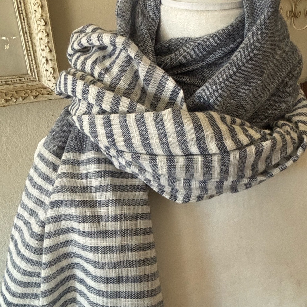 Striped Blue/Gray and White Scarf